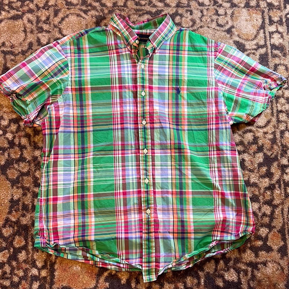 Checkered Polo button down green and pick